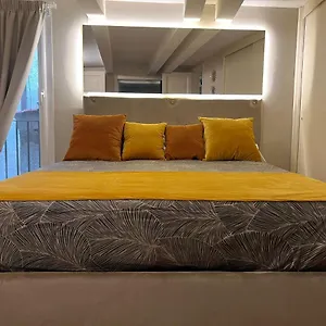 Artemide Domus Romae Apartment