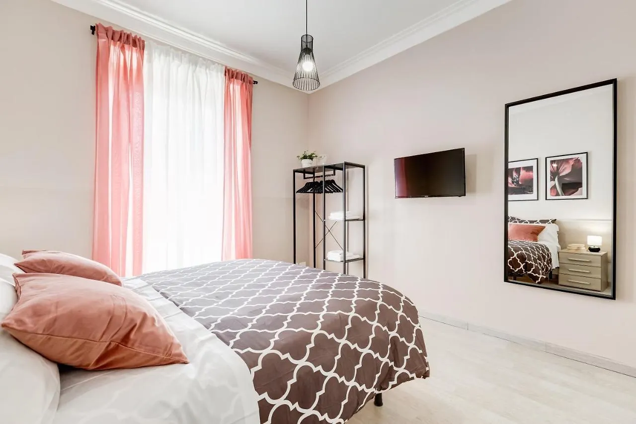 Bdc - Prestige 3Bdr 3Bath In Monti District Apartment Rome Italy