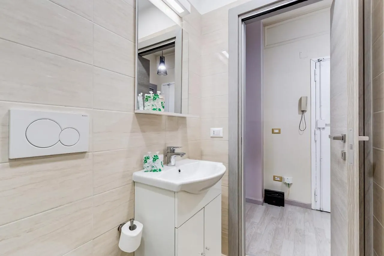 Bdc - Prestige 3Bdr 3Bath In Monti District Apartment Rome Italy