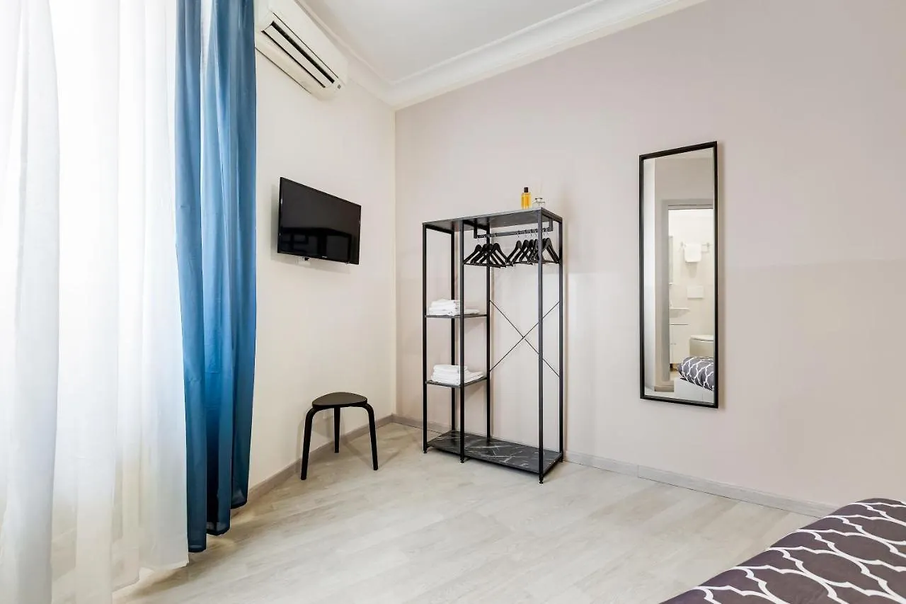Bdc - Prestige 3Bdr 3Bath In Monti District Apartment Rome Italy